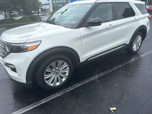 Used 2021 Ford Explorer Limited w/ Equipment Group 301A AWD/4WD image 1