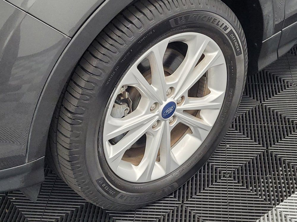 Used 2019 Ford Escape SE FWD image 31
