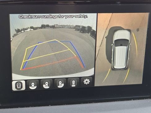 Used 2019 Hyundai Santa Fe FWD image 11