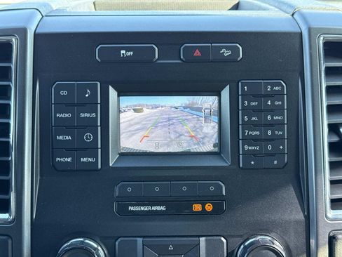 Used 2017 Ford F250 XLT w/ XLT Value Package image 9