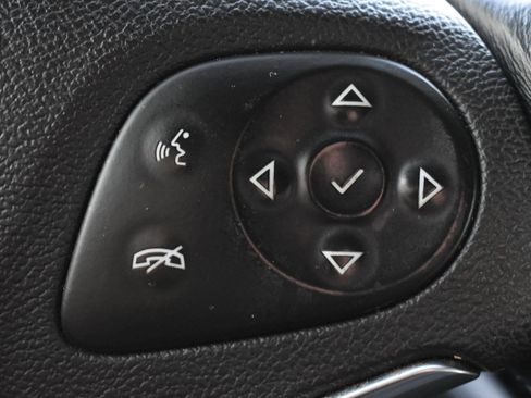 Used 2017 Chevrolet Impala LT image 20