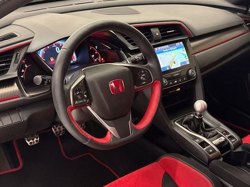 Used 2018 Honda Civic Type R image 20