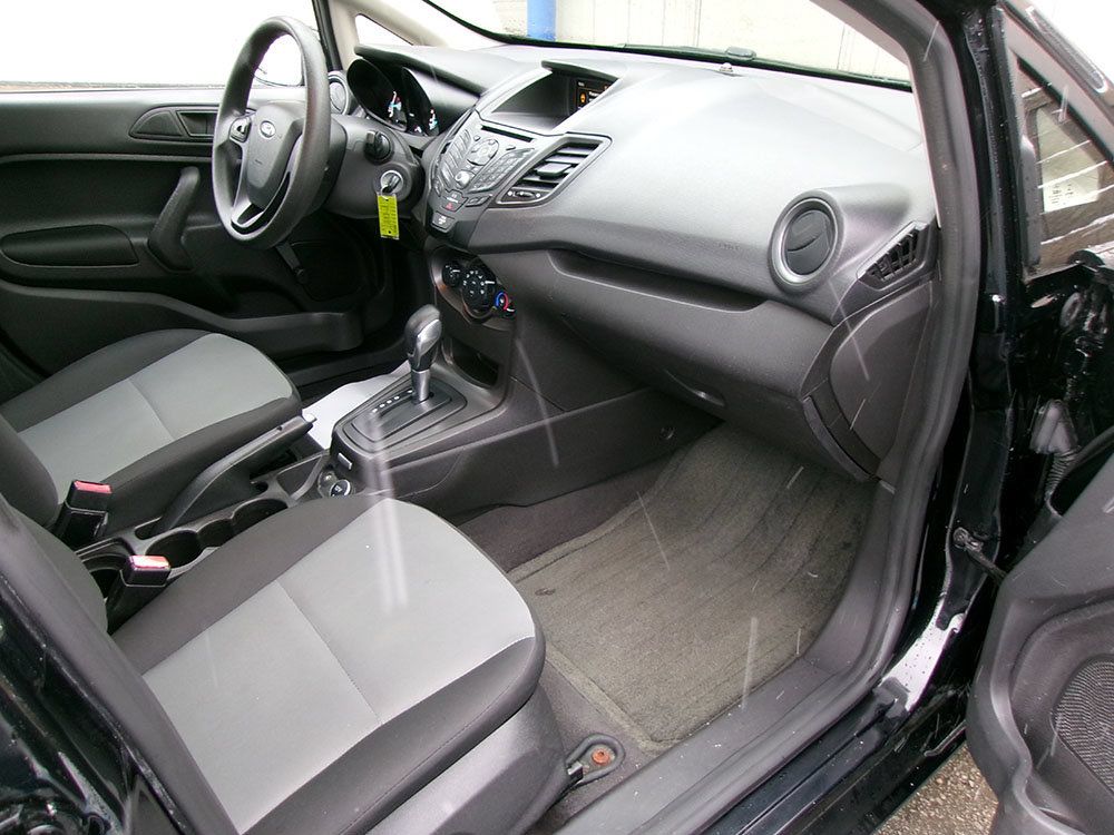 Used 2018 Ford Fiesta S FWD image 9