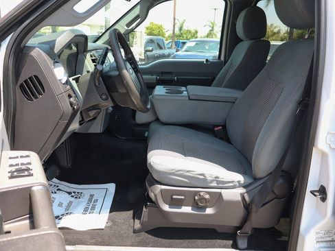 Used 2012 Ford F350 XLT w/ XLT Interior Pkg image 18