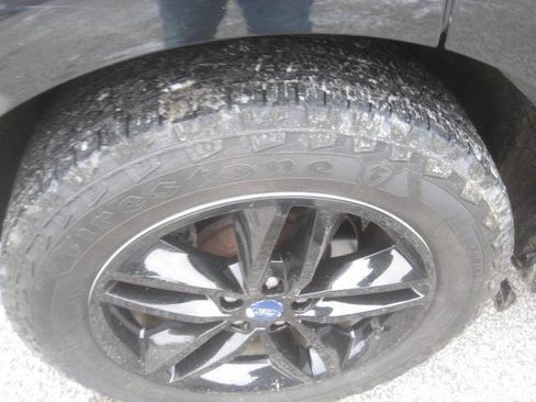 Used 2015 Ford Edge SEL w/ Equipment Group 201A image 27