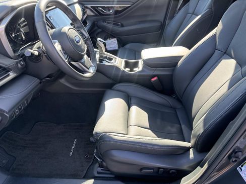 Used 2025 Subaru Outback Limited XT image 15