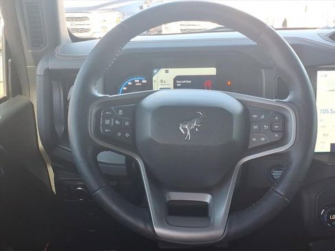 Certified 2024 Ford Bronco Badlands image 20