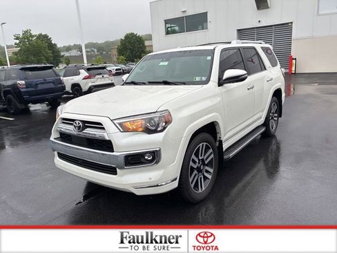 Used 2023 Toyota 4Runner Limited AWD/4WD image 21