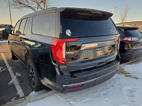 Used 2021 GMC Yukon XL AT4 w/ AT4 Premium Plus Package image 2