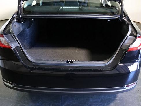 Used 2026 Toyota Camry LE FWD image 27