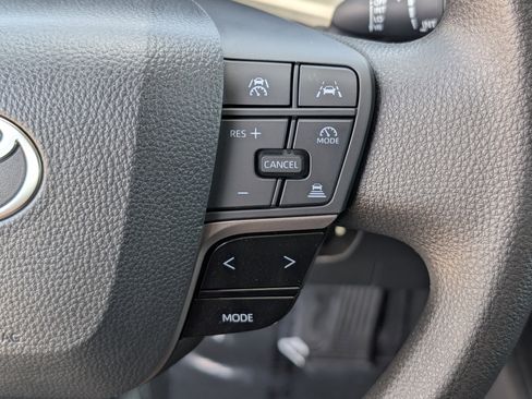 Used 2025 Toyota Camry LE FWD image 22