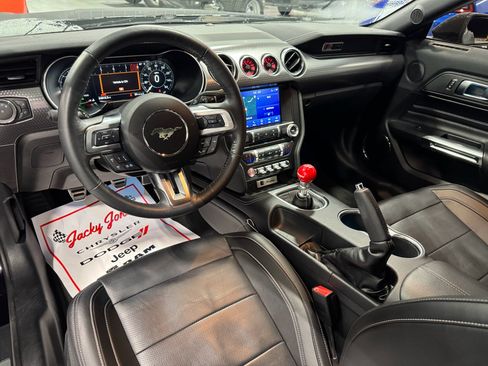 Used 2022 Ford Mustang GT Premium w/ GT Performance Package image 4