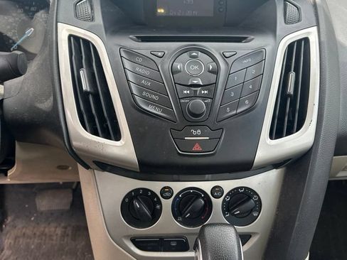 Used 2012 Ford Focus SE FWD image 13