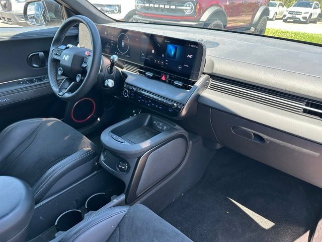 Used 2025 Hyundai Ioniq 5 N AWD/4WD image 9