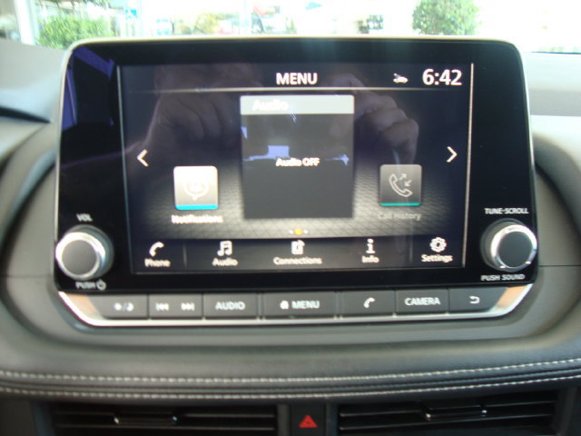 Used 2026 Nissan Rogue SV FWD image 10