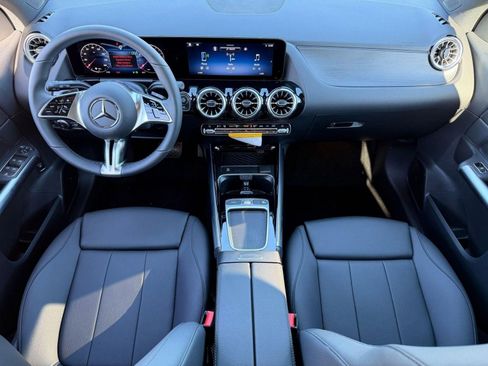 New 2026 Mercedes-Benz GLA 250 image 17