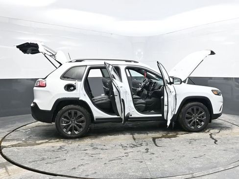 Used 2021 Jeep Cherokee Latitude Lux 80th Anniv w/ Quick Order Package 26U 80TH image 47