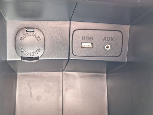 Used 2018 Subaru Forester 2.5i w/ Alloy Wheel Package image 22