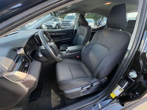 Used 2025 Toyota Camry LE image 35