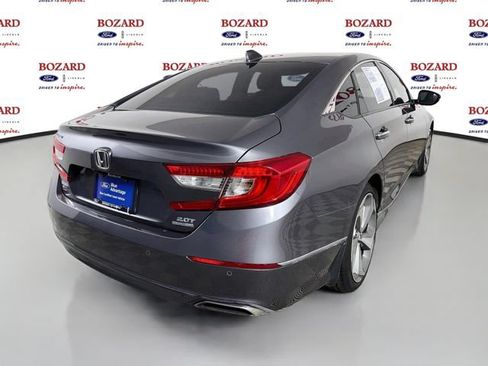 Used 2018 Honda Accord Touring image 8