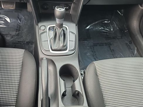 Used 2020 Hyundai Kona SE FWD image 14