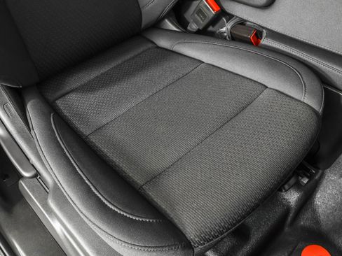 Used 2025 Chevrolet Silverado 1500 W/T w/ WT Value Package image 40