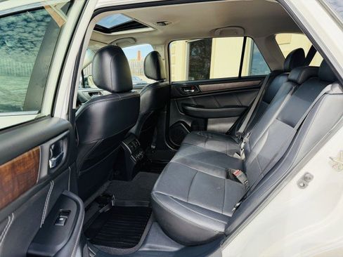 Used 2019 Subaru Outback 3.6R Limited w/ Popular Package #2 image 7