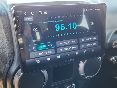 Used 2014 Jeep Wrangler Sport AWD/4WD image 16