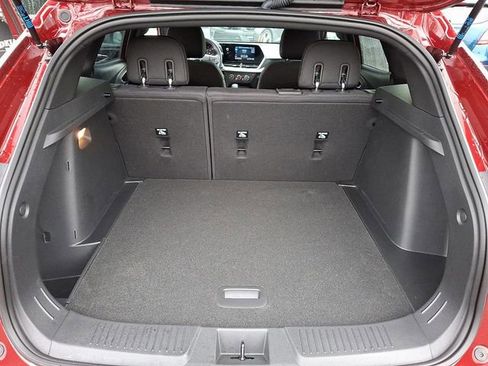 Used 2024 Chevrolet Trax RS w/ Driver Confidence Package image 36