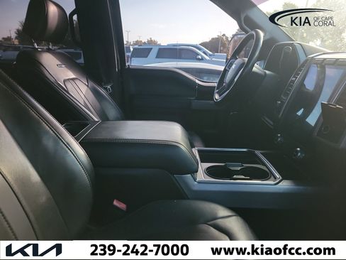 Used 2019 Ford F250 Platinum w/ Platinum Ultimate Package AWD/4WD image 9