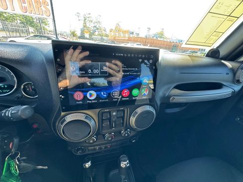 Used 2014 Jeep Wrangler Unlimited Sport w/ Quick Order Package 24S image 39