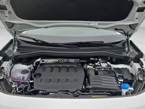 New 2026 Volkswagen Tiguan SE FWD image 23