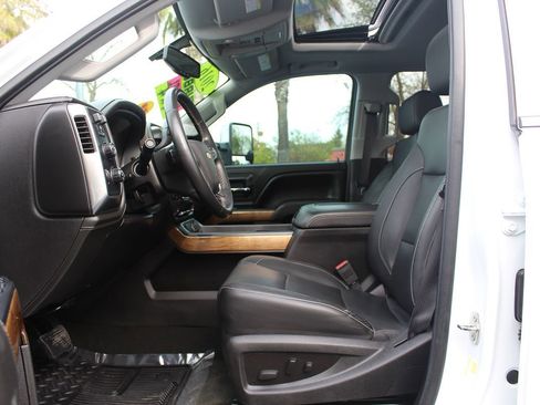 Used 2016 Chevrolet Silverado 2500 LTZ w/ Duramax Plus Package image 22