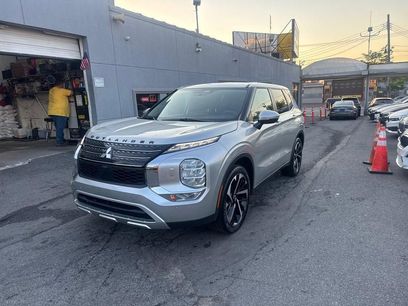 Used 2022 Mitsubishi Outlander SE