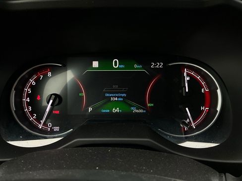 Used 2025 Toyota RAV4 XLE image 38