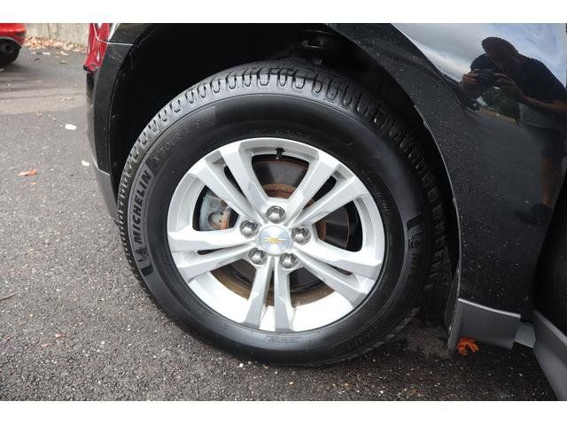 Used 2017 Chevrolet Equinox LS FWD image 14