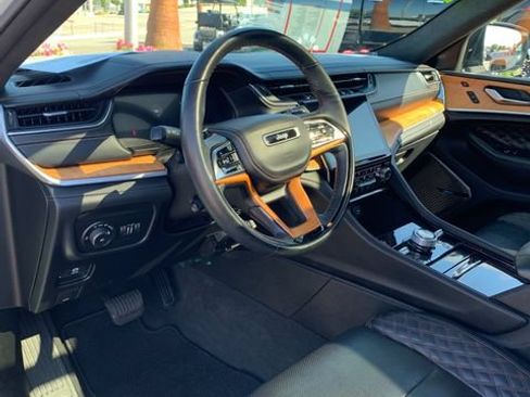 Used 2021 Jeep Grand Cherokee L Summit AWD/4WD image 23
