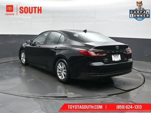 Used 2025 Toyota Camry LE w/ Convenience Package FWD image 8