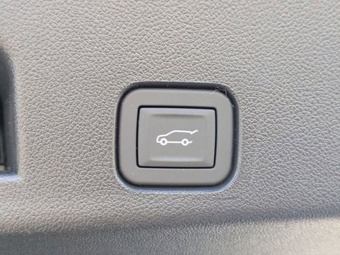 New 2026 Chevrolet Traverse Z71 image 35