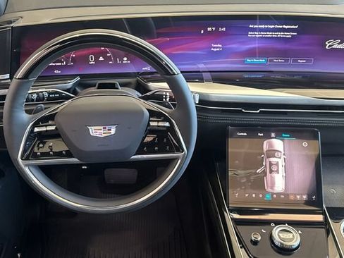 New 2026 Cadillac Escalade ESV Sport w/ Touring Package AWD/4WD image 14