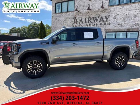Used 2026 GMC Sierra 1500 AT4 w/ AT4 Premium Package AWD/4WD image 16
