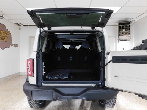 Used 2025 Ford Bronco Badlands AWD/4WD image 64