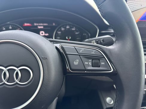 Used 2023 Audi A4 2.0T Premium w/ Convenience Package image 21