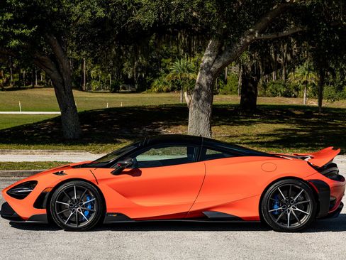 Used 2021 McLaren 765LT image 48