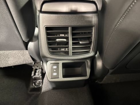 New 2026 Kia Seltos SX AWD/4WD image 27