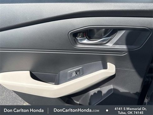 Certified 2025 Honda Accord SE image 11