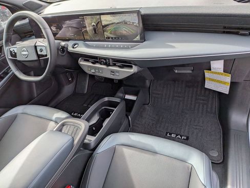 New 2026 Nissan Leaf SV+ w/ Floor Mat Package (SV+) FWD image 25