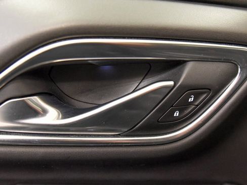 Used 2021 Chevrolet Tahoe LT image 16