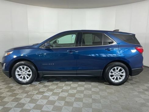 Used 2020 Chevrolet Equinox LT w/ Driver Convenience Package AWD/4WD image 6