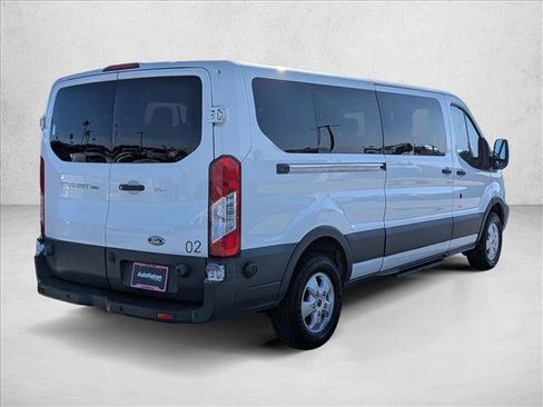 Used 2018 Ford Transit 350 XLT RWD image 5